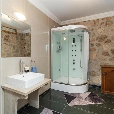 Villa Anatolian *